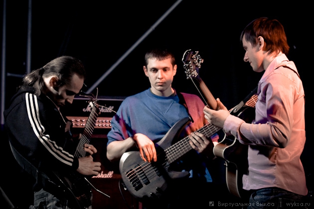   wyksa.ru , 29  2010   (Radio Trio) ,  , 